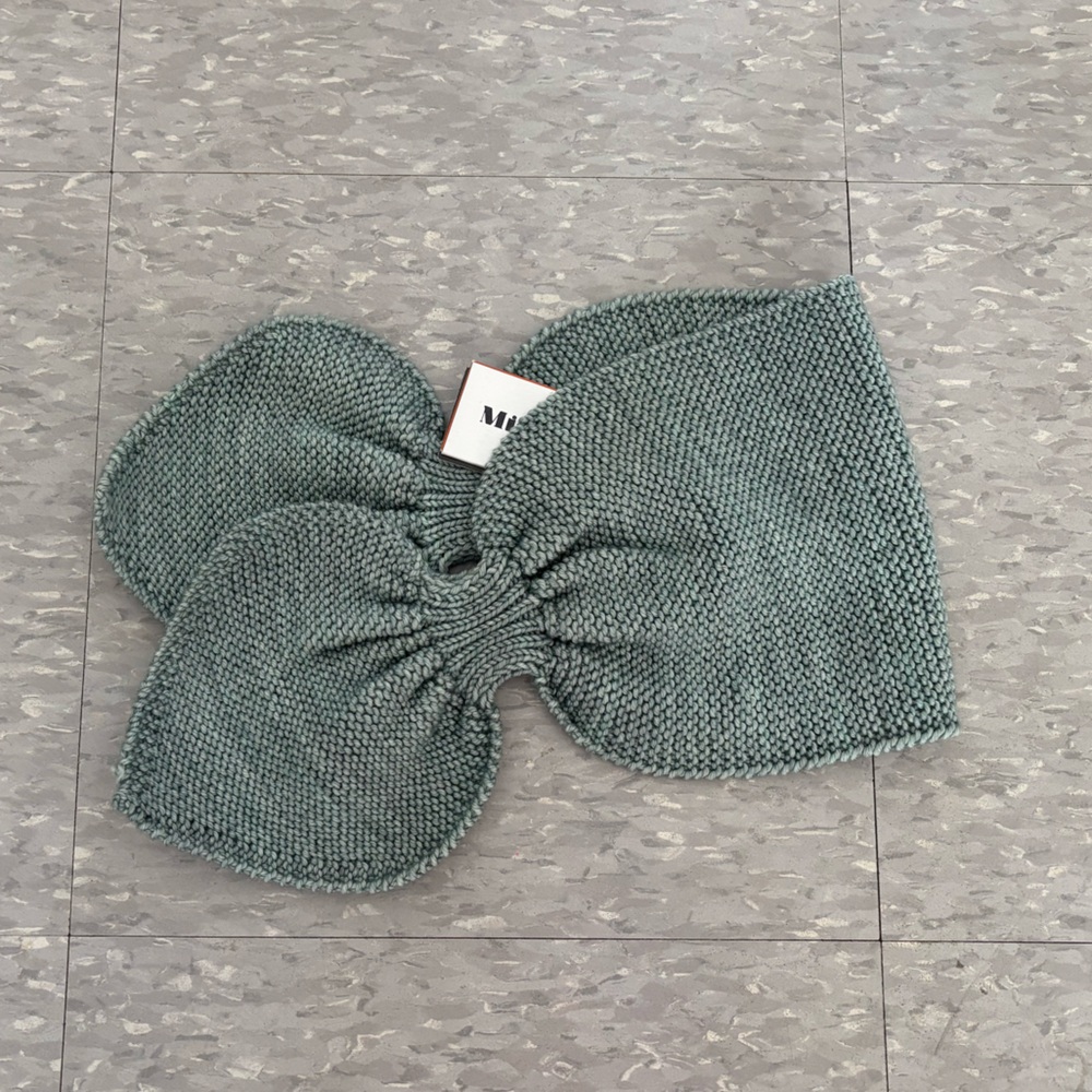 Misha & puff adult sledding scarf sage NWT